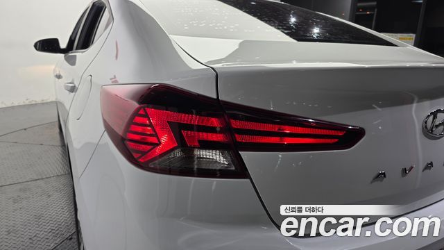 Hyundai AVANTE 2020 — photo 9