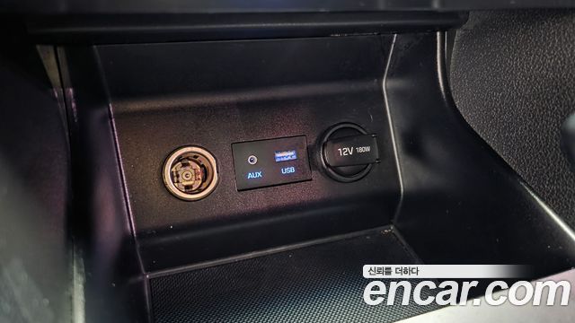 Hyundai AVANTE 2020 — photo 29