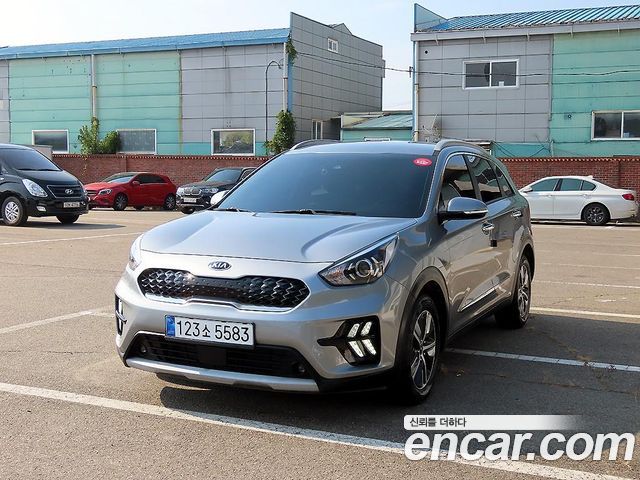 Kia Niro 2020 — photo 1