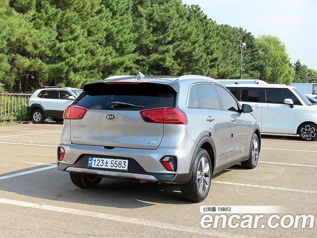 Kia Niro 2020 — photo 4