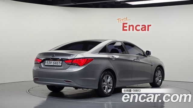 Hyundai Sonata 2013 — photo 2