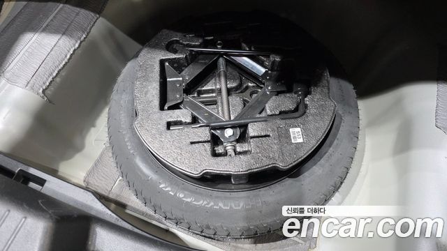 Hyundai Sonata 2013 — photo 18