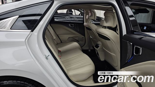 Kia K8 2025 — photo 17