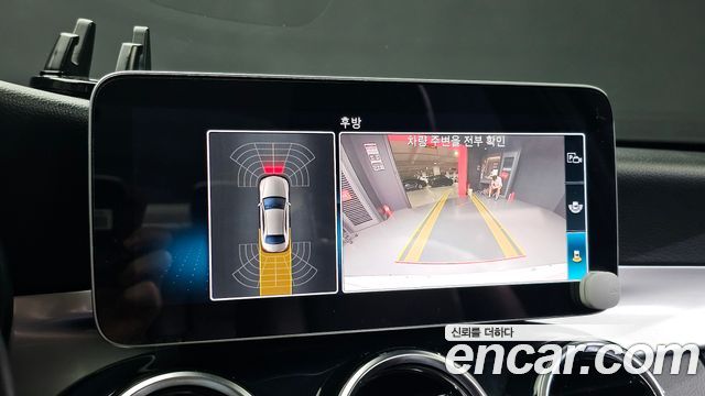 Mercedes-Benz C-Class 2019 — photo 15