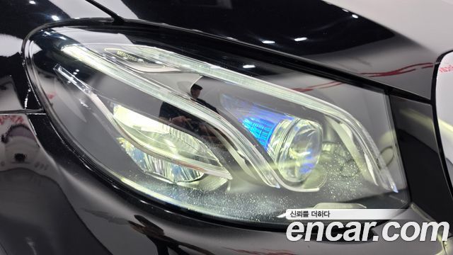Mercedes-Benz E-Class 2019 — photo 8