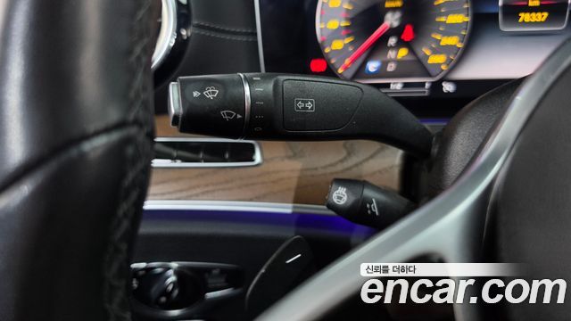 Mercedes-Benz E-Class 2019 — photo 30