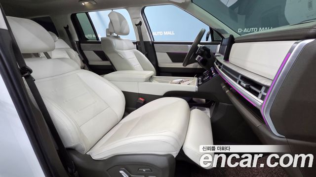 Hyundai Santafe 2025 — photo 11
