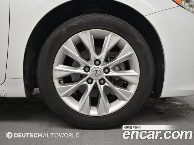 Lexus ES 2014 — photo 5