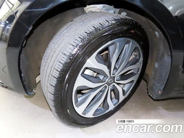 Renault Korea SM6 2016 — photo 18