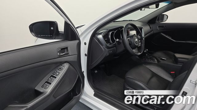 Kia K5 2015 — photo 10