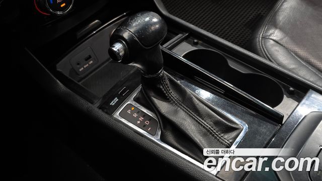 Kia K7 2011 — photo 12
