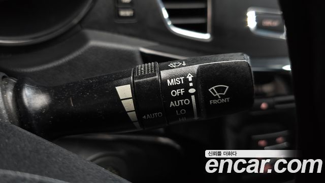 Kia K7 2011 — photo 22