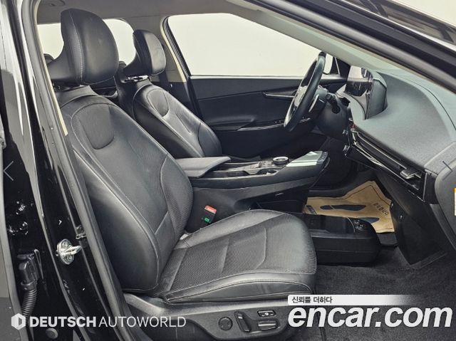 Kia EV6 2022 — photo 10