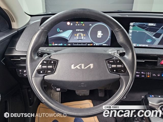 Kia EV6 2022 — photo 13