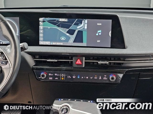 Kia EV6 2022 — photo 14