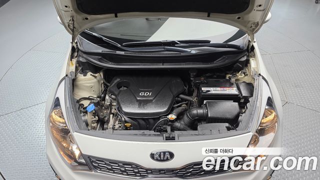 Kia pride 2014 — photo 6