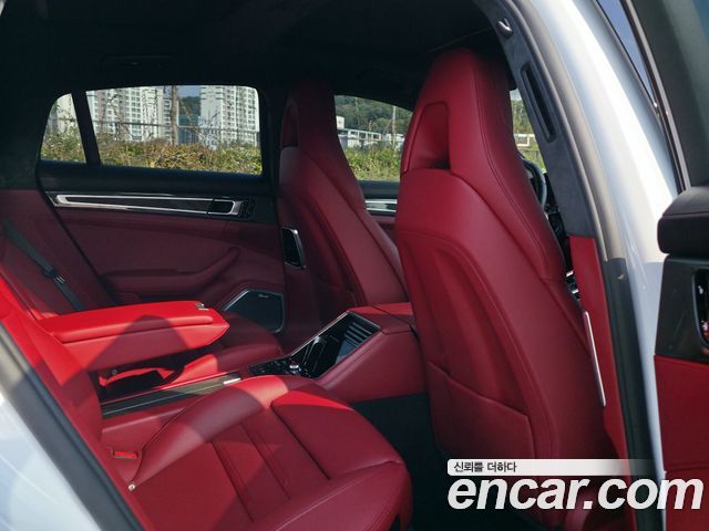 Porsche Panamera 2017 — photo 9