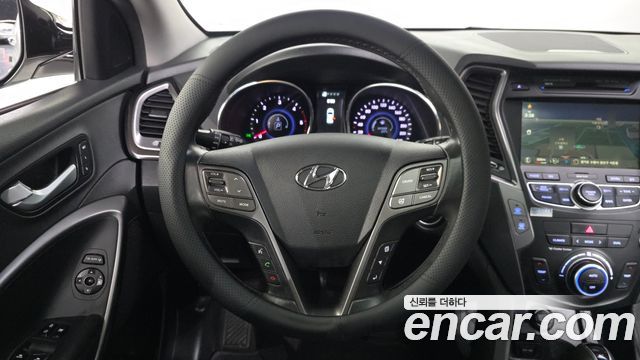 Hyundai Santafe 2015 — photo 13