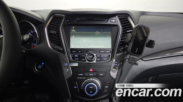 Hyundai Santafe 2015 — photo 14