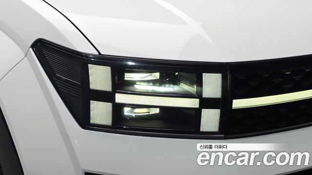 Hyundai Santafe 2024 — photo 8