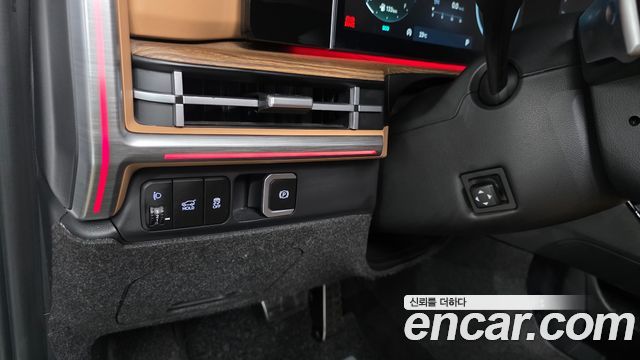 Hyundai Santafe 2024 — photo 28