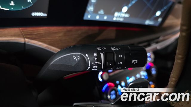 Hyundai Santafe 2024 — photo 35