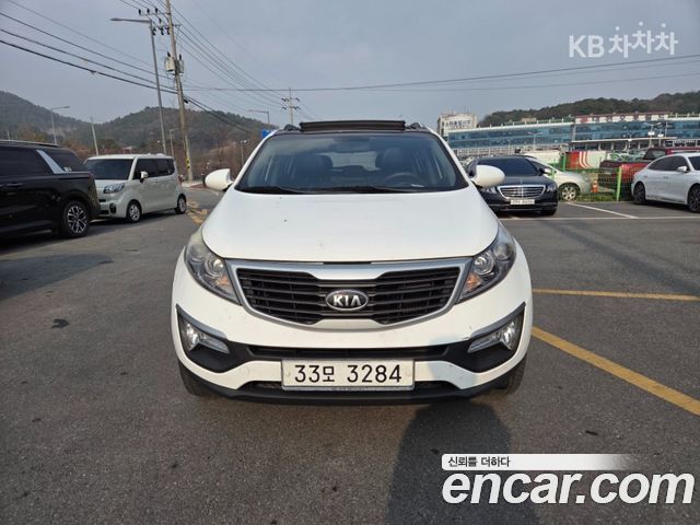 Kia Sportage 2011 — photo 1