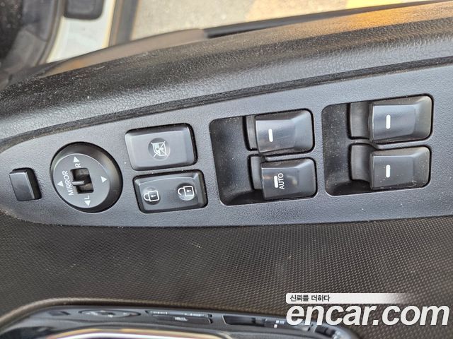 Kia Sportage 2011 — photo 9