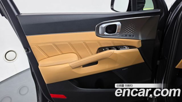 Kia Sorento 2022 — photo 14