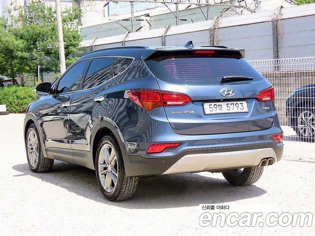 Hyundai Santafe 2016 — photo 3