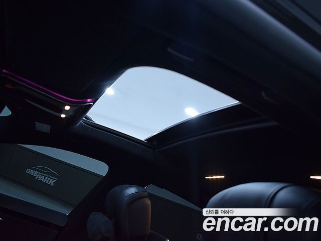 Mercedes-Benz S-Class 2021 — photo 14