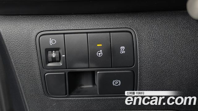 Hyundai Staria 2022 — photo 25
