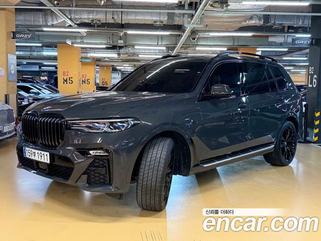 BMW X7 2022 — photo 1