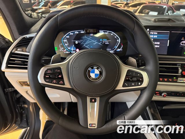 BMW X7 2022 — photo 11
