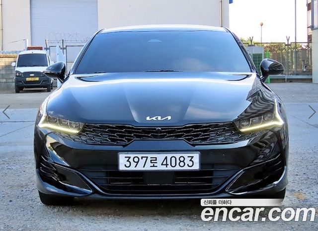 Kia K5 2023 — photo 1