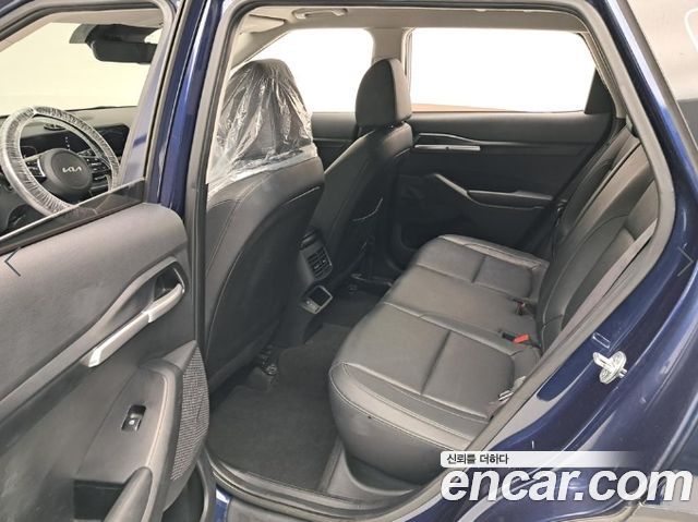 Kia Seltos 2023 — photo 12