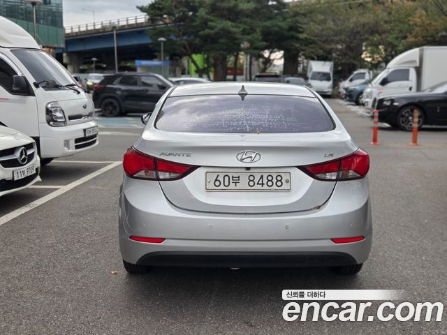 Hyundai AVANTE 2014 — photo 4