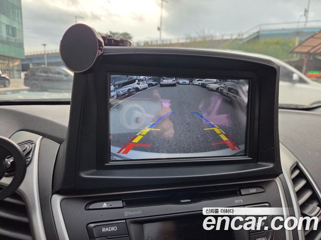 Hyundai AVANTE 2014 — photo 14