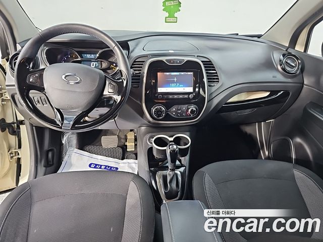 Renault Korea QM3 2015 — photo 5