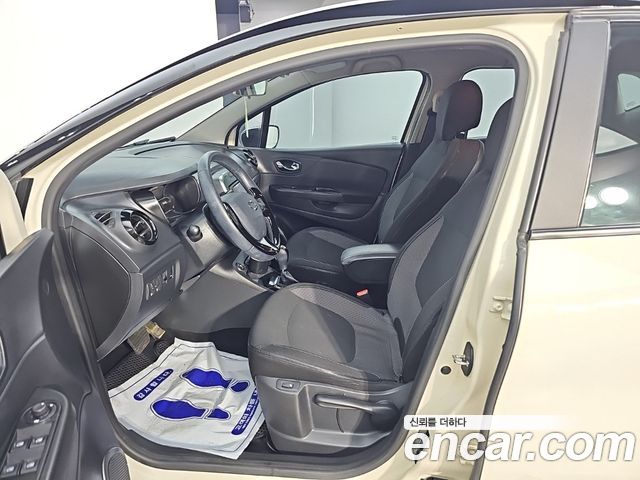 Renault Korea QM3 2015 — photo 11