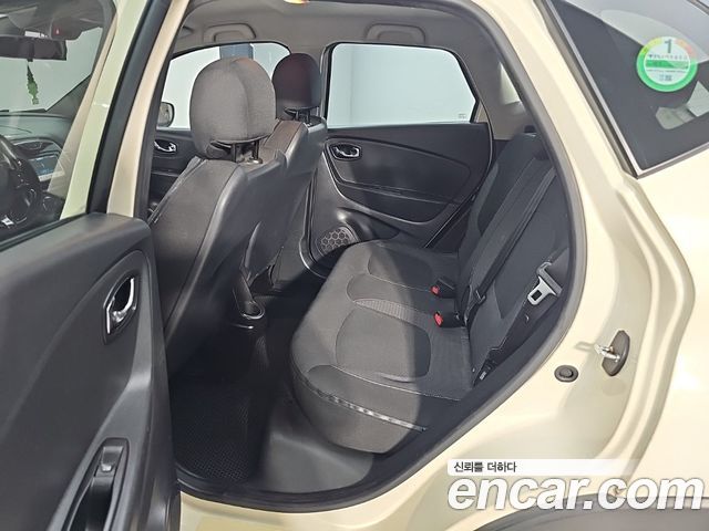 Renault Korea QM3 2015 — photo 12
