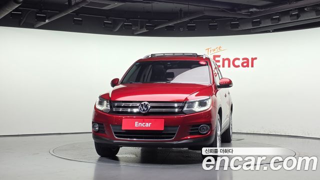 Volkswagen Tiguan 2013 — photo 3