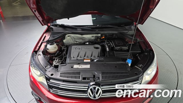 Volkswagen Tiguan 2013 — photo 6