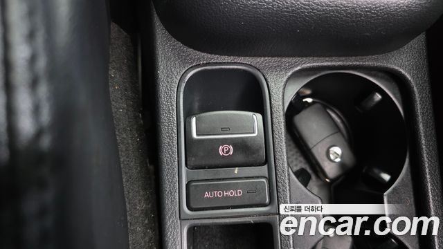 Volkswagen Tiguan 2013 — photo 17