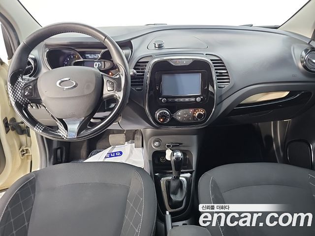 Renault Korea QM3 2014 — photo 5