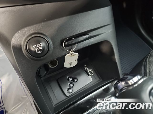 Renault Korea QM3 2014 — photo 16