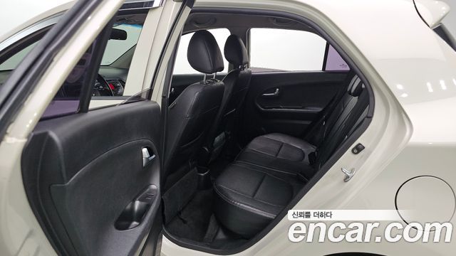 Kia morning 2013 — photo 17