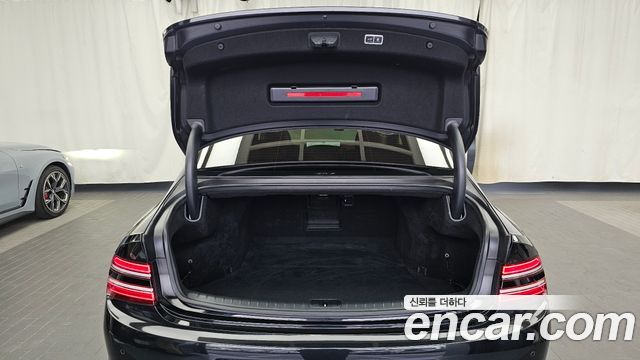 Genesis G80 2022 — photo 20