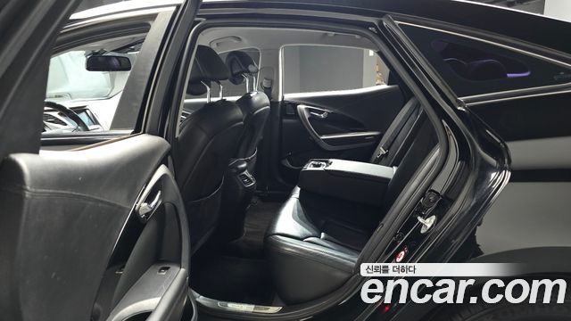 Hyundai Grandeur 2014 — photo 17