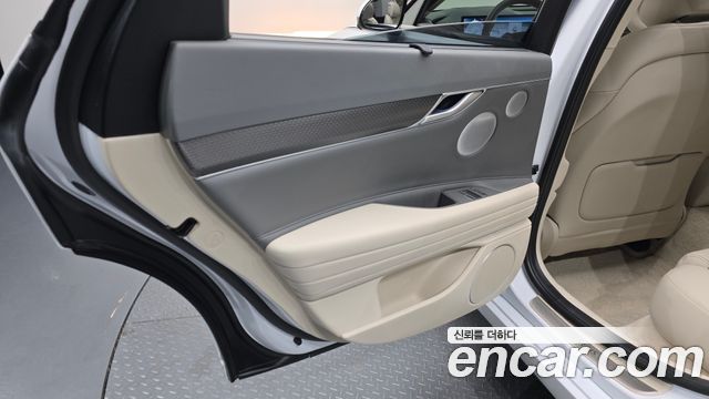 Genesis G80 2025 — photo 15